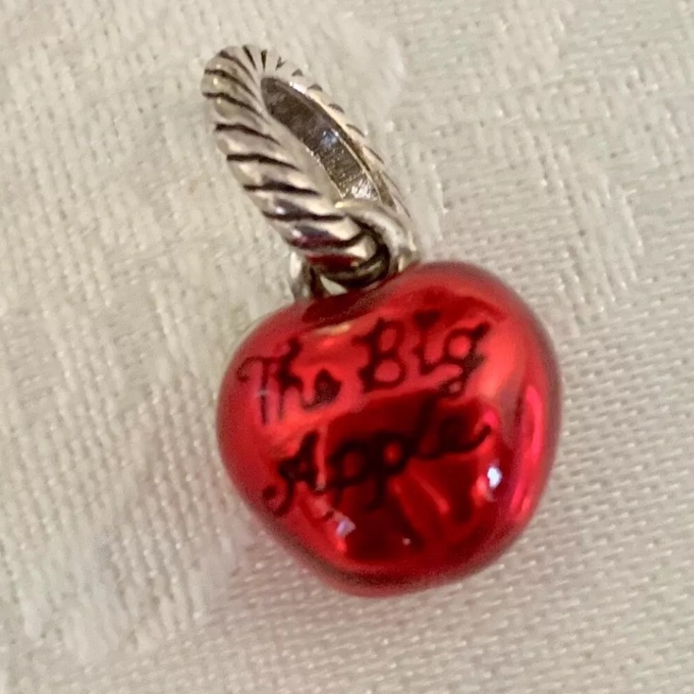 Brighton New York Charm Big Apple New 0720